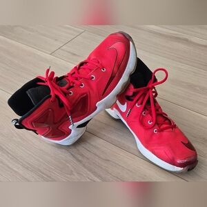 Nike LeBron 13 PS "Away" red sneakers